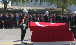 İzmir'de şehit olan polis memuru Serkan Hızlı için tören düzenlendi