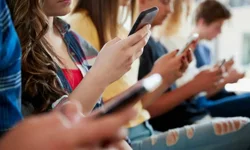 15 Yaş Altına Sosyal Medya Yasağı Yasalaştı! İşte Yeni Düzenlemenin Tüm Detayları