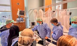 Kahramanmaraş Heyeti Saldırı Mağdurlarını Hastanede Yalnız Bırakmadı