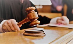 İstanbul’da Akran Zorbalığı Davası: Bıçaklı Saldırıya Hapis İstemi