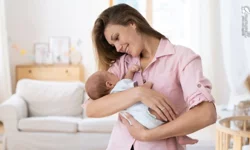 Yeni Yasa Kabul Edildi! Doğum İzni ve Sosyal Destekler Değişti