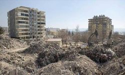 Depremde 123 kişinin öldüğü Ebrar Sitesi G Blok'un yıkılmasına ilişkin yargılama sürdü