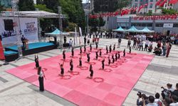 Milli İrade Meydanı’nda 19 Mayıs Heyecanı! Öğrencilerden Nefes Kesen Gösteriler