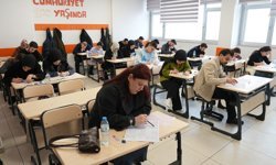 Pusula Maraş’ın KPSS Deneme Sınavları Gençlerden Yoğun İlgi Görüyor