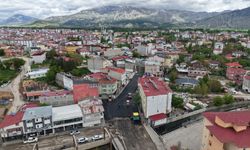 Göksun’da Konforlu Ulaşım İçin Düğmeye Basıldı: Atatürk ve Yunus Emre Caddelerinde Büyük Dönüşüm!