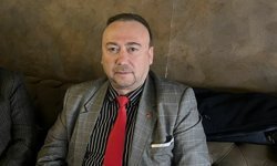Özkan Yalım’dan Gündem Yaratan İddialar! CHP Kurultayı ve VIP Araç Detayı
