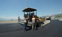 Kahramanmaraş'ta Şehir Tarihinin En Büyük Asfalt Hamlesine Start Verildi