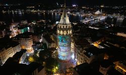Kahramanmaraş’ın Edebiyat Şöleni Galata Kulesi’nde Vatandaşlardan Yoğun İlgi Gördü