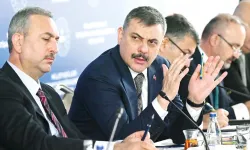 Bakan Çiftçi Duyurdu: Suriyelilere Çalışma İzni Muafiyeti Getirildi