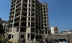 Mersin'de inşaattan düşen 42 yaşındaki işçi hayatını kaybetti