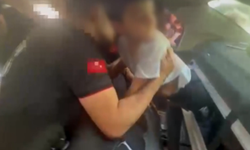 Şanlıurfa'da otomobilde mahsur kalan çocuğu itfaiye ekipleri kurtardı