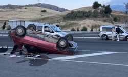 Kahramanmaraş'ta Otomobil Devrildi: 3'ü Çocuk 4 Kişi Yaralandı