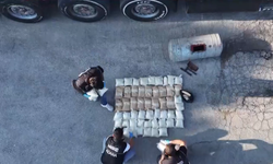 Adana'da tırda 408 bin 235 uyuşturucu hap ele geçirildi