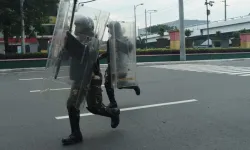 Filipinler'de Liseye Saldırı: 3 Öğrenci Hayatını Kaybetti