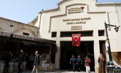 Bayram Alışverişi Esnafı İkiye Böldü: Kimi Durgunluk Dedi, Kimi Hareketlilik