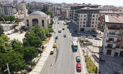 Zübeyde Hanım Bulvarı'nda Son Kat Asfalta Geçiliyor