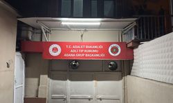 Adana'da Kan Donduran Cinayet: Sokak Ortasında Silahlı Saldırıya Uğrayan 24 Yaşındaki Kadın Hayatını Kaybetti
