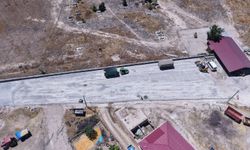Elbistan İncecik Mahallesi'nde Mezarlık Yolları Baştan Sona Yenileniyor