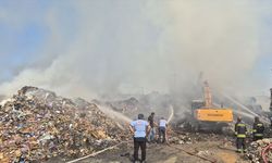 Gaziantep'te kağıt fabrikasında çıkan yangın söndürüldü