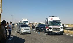 Mardin'de zincirleme trafik kazasında 3 kişi yaralandı