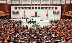 AK Parti'den En Düşük Emekli Aylığı İçin Kanun Teklifi