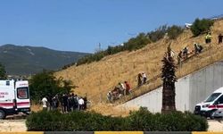 Gaziantep'te zincirleme trafik kazasında 2 kişi öldü, 3 kişi ağır yaralandı