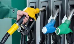 Motorine Büyük Zam Geliyor: Litre Fiyatına Gece Yarısı 2,92 Lira Artış Bekleniyor!