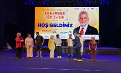 Ağustos Fuarı'nda Onuncu Gün Coşkusu: Kahkahalar ve Nostalji Bir Arada