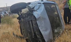 Batman'da devrilen otomobildeki 7 kişi yaralandı