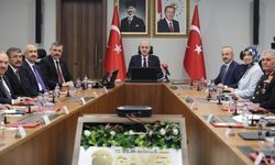 TBMM Başkanı Kurtulmuş ve Bakan Çiftçi 81 İl Valisiyle Güvenlik Toplantısında Buluştu!