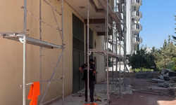 Apartman İskelesinden Düşen 30 Yaşındaki İşçi Hayatını Kaybetti!