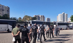 Mersin'de yasa dışı bahis operasyonunda yakalanan 37 zanlı tutuklandı