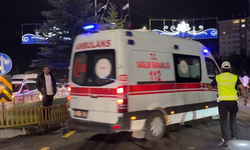 Erzurum'da Bıçaklı Kavga: 21 Yaşındaki Genç Ağır Yaralandı!