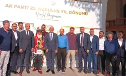 AK Parti Kahramanmaraş’ta 25. Yıl Buluşması: Ulu Camii’nde Dualar Edildi