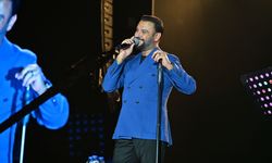 Alişan'dan Kahramanmaraş'ta Unutulmaz Konser: Şarkılara Binlerce Kişi Eşlik Etti