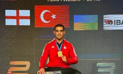 Türk Boks Tarihinde Bir İlk! Emrah Yaşar Şampiyonluğa Koşuyor