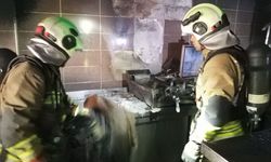 İskenderun'da Dönerci Dükkanında Korkutan Yangın: Alevler İtfaiye Tarafından Söndürüldü!