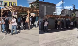 Yıkım Kararı Çıkan Okulun Kameriyesini Öğretmenler Kendi Elleriyle Taşıdı!