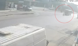 Adana'da Yürekleri Ağza Getiren Kaza: Minibüsün Çarptığı 12 Yaşındaki Çocuk Yaralandı!