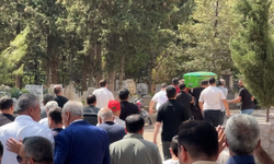 Gaziantep'te Eşi Tarafından Öldürülen Kadın Kilis'te Toprağa Verildi