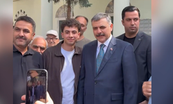 Bakan Çiftçi, Öğrencilik Yıllarının Geçtiği Sokaklarda Eski Hatıralarını Yad Etti