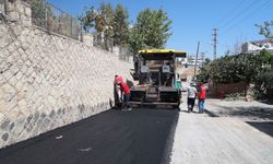 Büyükşehir, Onikişubat Kâtip Çelebi Caddesi’ni Asfaltlıyor