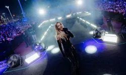 Derya Uluğ Kahramanmaraş'ı Şarkılarıyla Coşturdu!