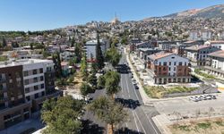 Kuddusi Baba Bulvarı'nda Asfalt Seferberliği: Ulaşım Konforu Yenilendi!