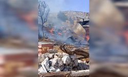 Afşin’de ahır alevlere teslim oldu