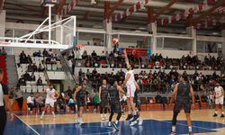 Kipaş İstiklalspor’dan Sahasında Farklı Galibiyet: 85-72