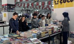 Kahramanmaraş Kitap Fuarı’nı 5 Günde Tam 200 Bin Kişi Ziyaret Etti