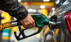 Brent Petrol Geriledi, Benzin Fiyatlarına 4,30 TL İndirim Geliyor!