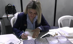 Beyza Uysal, depremde yaşadığı acıyı edebiyatla anlattı