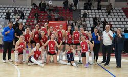 Kahramanmaraş’ta Dev Derbi Heyecanı! Büyükşehir’in Sultanları Gaziantep’i Konuk Ediyor